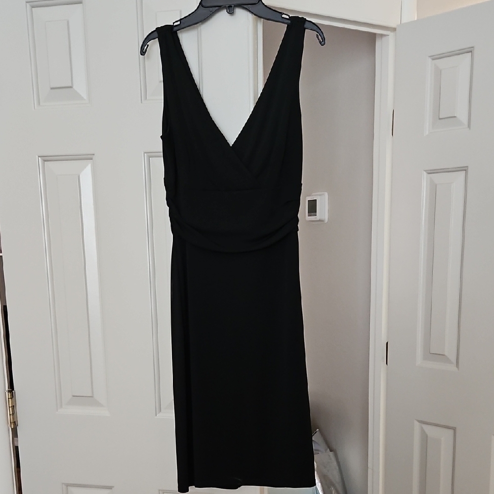 NWOT. LOFT Black Sleeveless Midi Dress